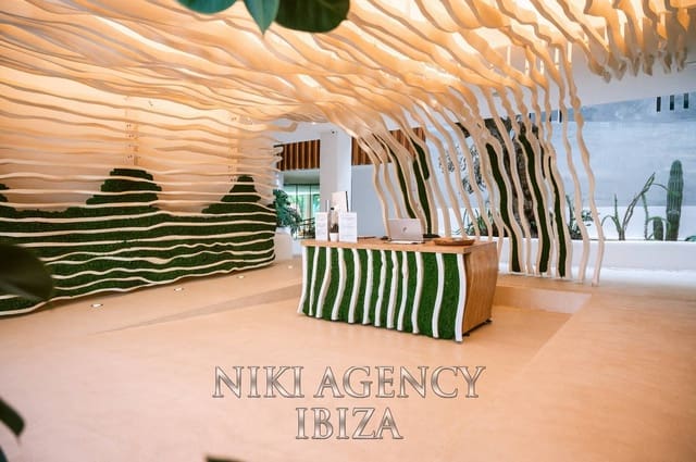 2 bedroom Apartment for sale in Ibiza / Eivissa town with pool garage - € 1,875,000 (Ref: 10002580)