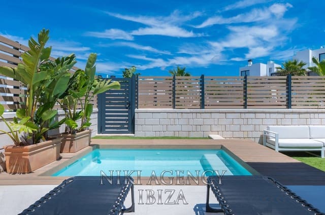 4 soveværelse Villa til salg i Cala Tarida, San Jose / Sant Josep de Sa Talaia med swimmingpool garage - € 1.150.000 (Ref: 10002581)