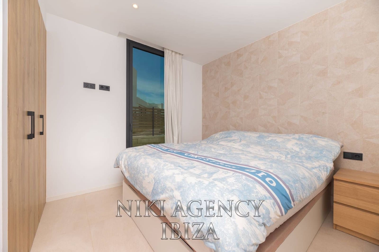 4 soveværelse Villa til salg i Cala Tarida med swimmingpool garage - € 1.150.000 (Ref: 10002581)