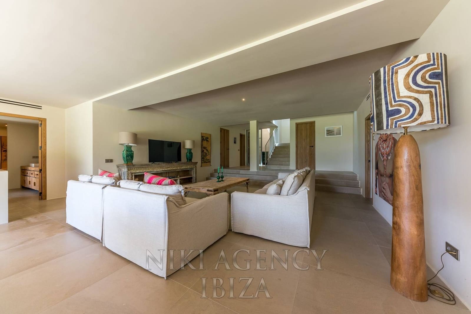 5 bedroom Villa for sale in Can Furnet with pool garage - € 9,500,000 (Ref: 10108667)