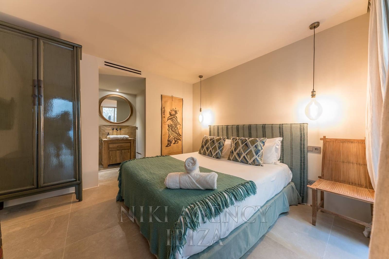 5 bedroom Villa for sale in Can Furnet with pool garage - € 9,500,000 (Ref: 10108667)