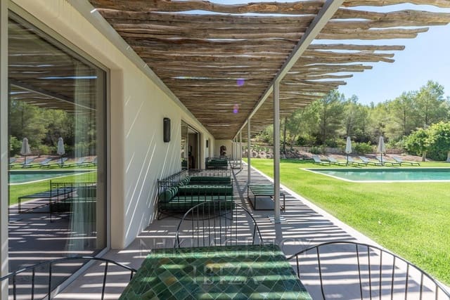 5 bedroom Villa for sale in Can Furnet, Santa Eulalia / Santa Eularia with pool garage - € 9,500,000 (Ref: 10108667)