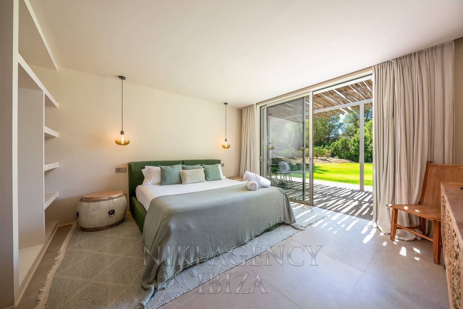 5 bedroom Villa for sale in Can Furnet with pool garage - € 9,500,000 (Ref: 10108667)