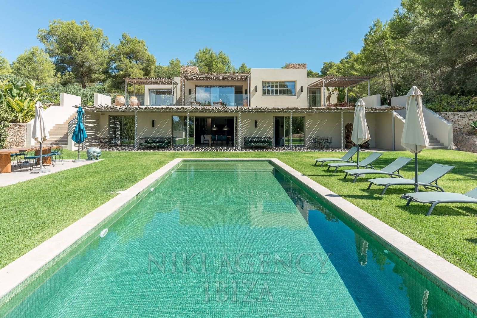 5 bedroom Villa for sale in Can Furnet with pool garage - € 9,500,000 (Ref: 10108667)