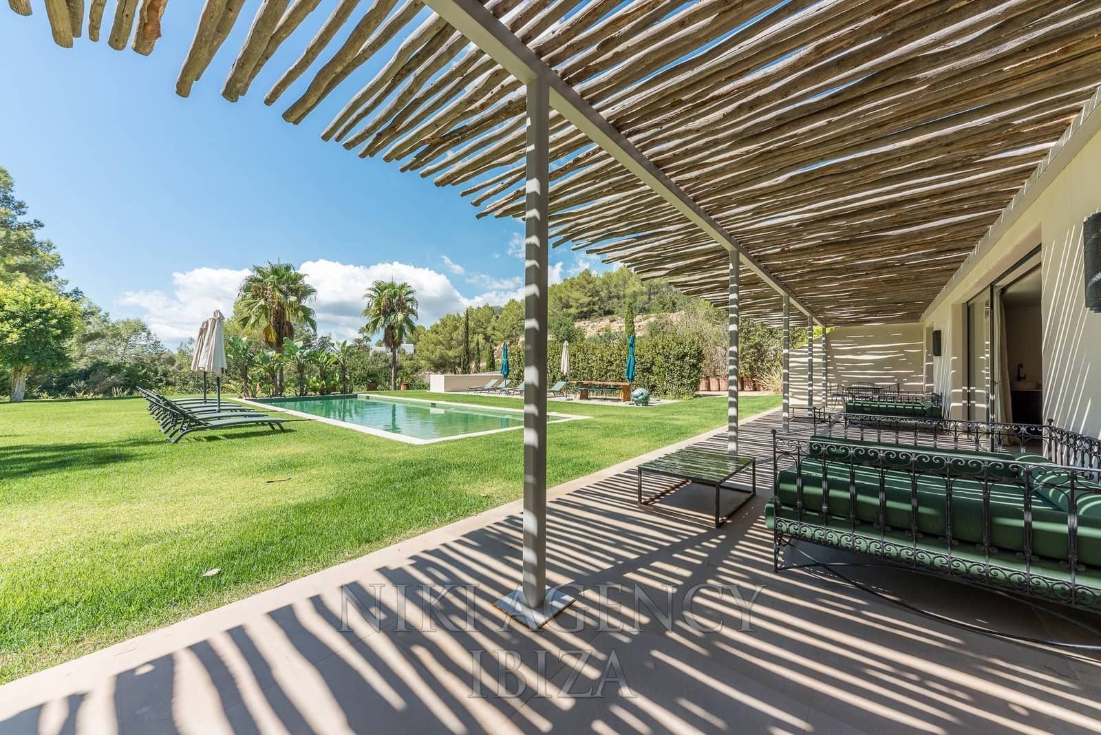 5 bedroom Villa for sale in Can Furnet with pool garage - € 9,500,000 (Ref: 10108667)