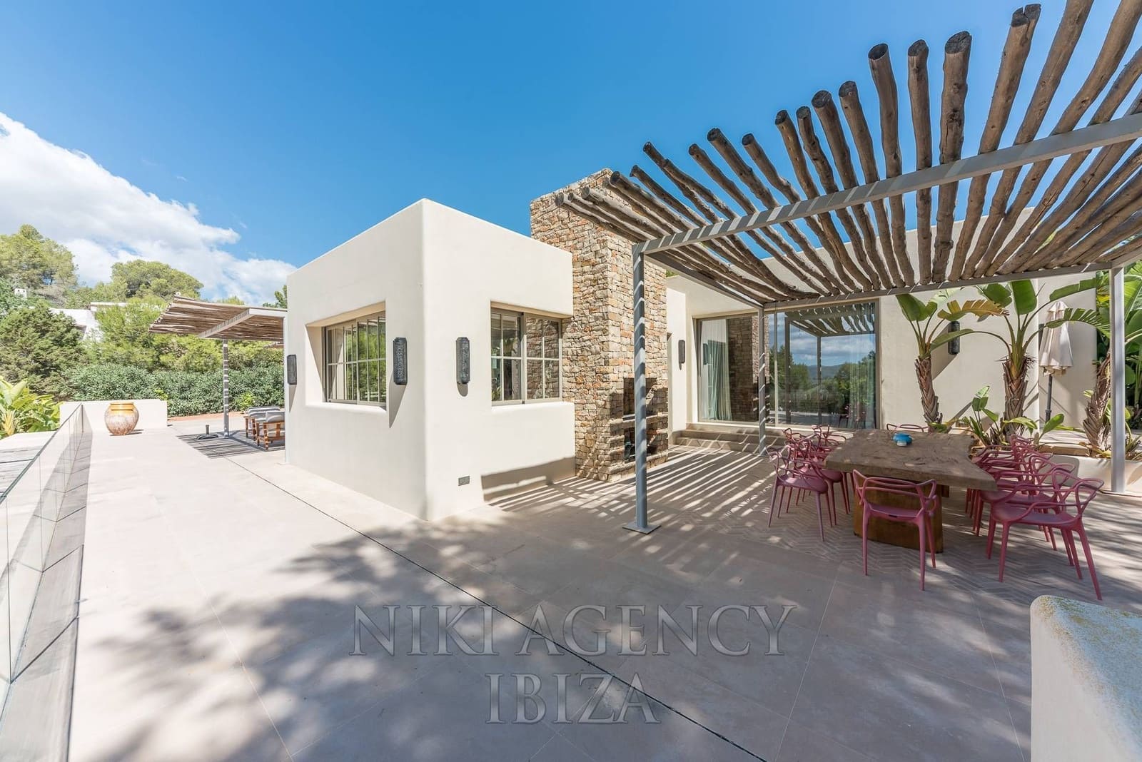 5 bedroom Villa for sale in Can Furnet with pool garage - € 9,500,000 (Ref: 10108667)