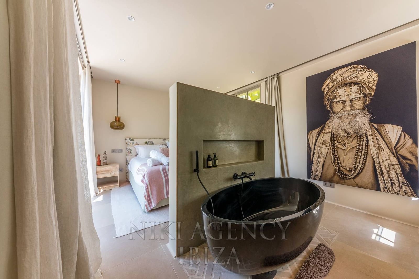 5 bedroom Villa for sale in Can Furnet with pool garage - € 9,500,000 (Ref: 10108667)