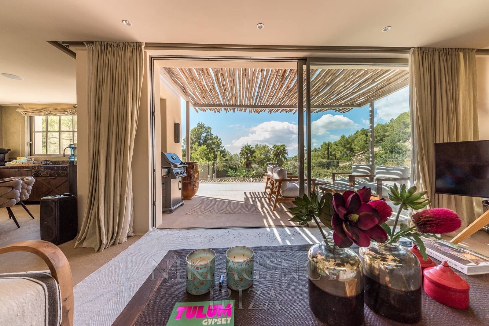 5 bedroom Villa for sale in Can Furnet with pool garage - € 9,500,000 (Ref: 10108667)