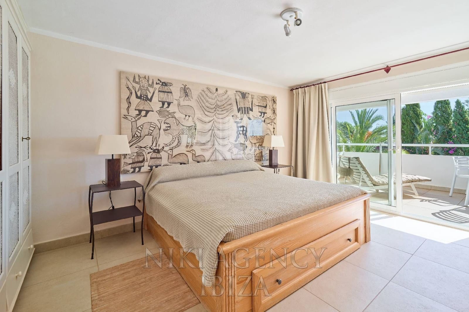 4 chambre Villa/Maison à vendre à Santa Eulalia / Santa Eularia avec piscine garage - 2 695 000 € (Ref: 10135589)