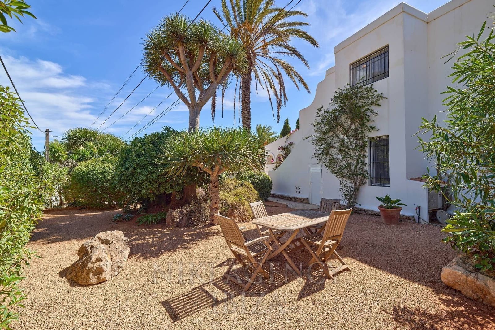 4 chambre Villa/Maison à vendre à Santa Eulalia / Santa Eularia avec piscine garage - 2 695 000 € (Ref: 10135589)