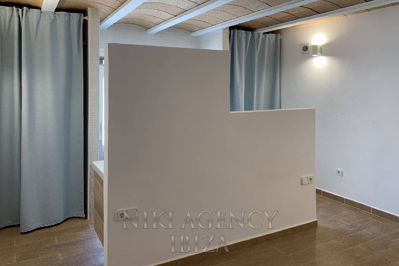 5 soveværelse Villa til salg i Sant Agusti des Vedra med swimmingpool garage - € 2.950.000 (Ref: 10153298)