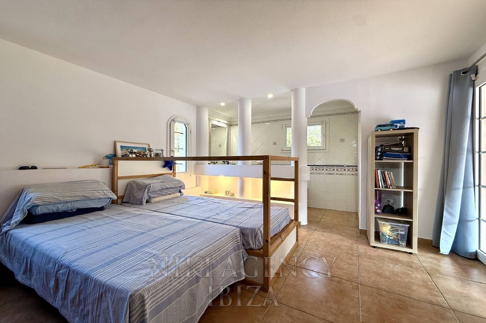 5 soveværelse Villa til salg i Sant Agusti des Vedra med swimmingpool garage - € 2.950.000 (Ref: 10153298)