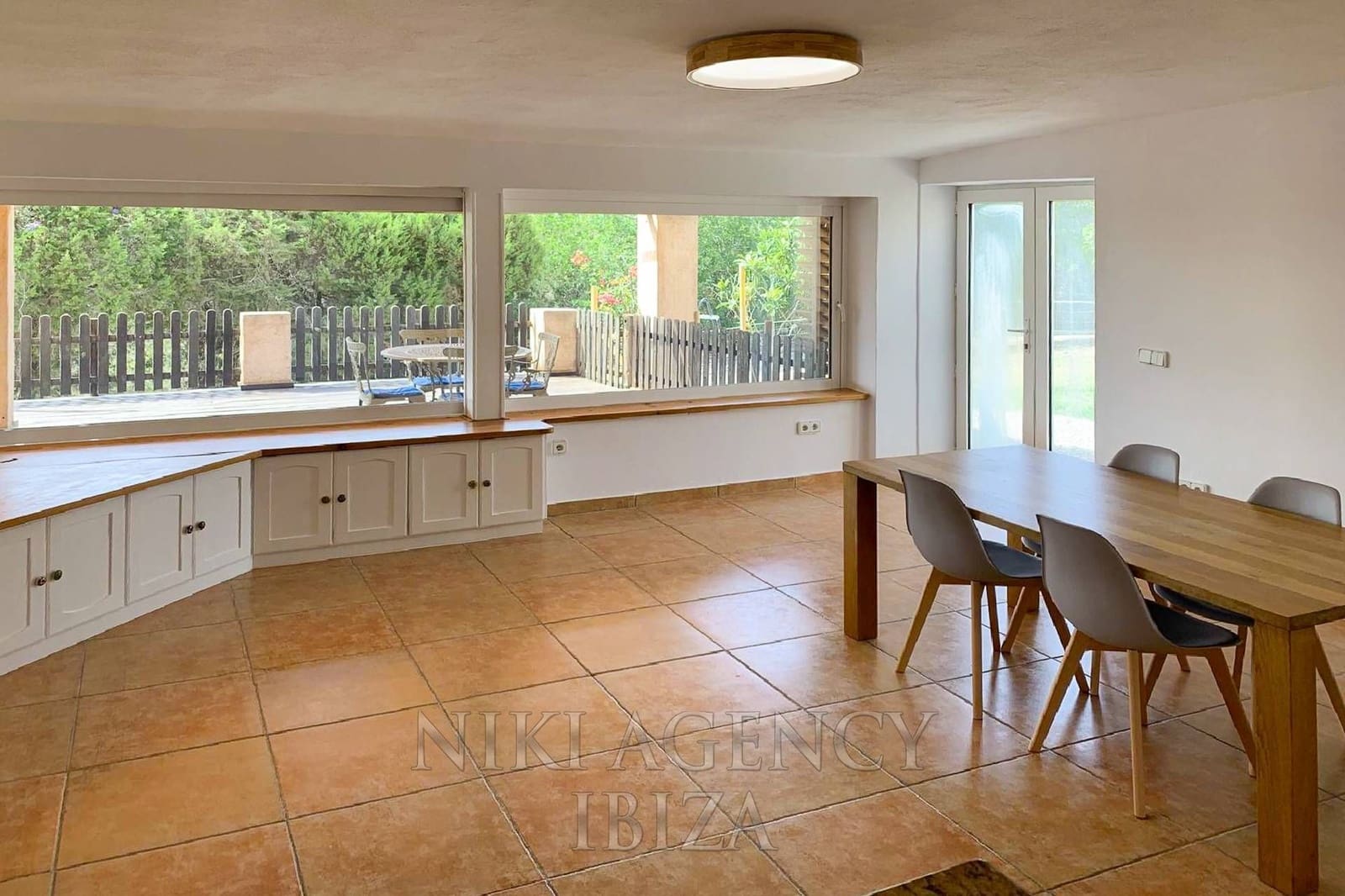 5 soveværelse Villa til salg i Sant Agusti des Vedra med swimmingpool garage - € 2.950.000 (Ref: 10153298)