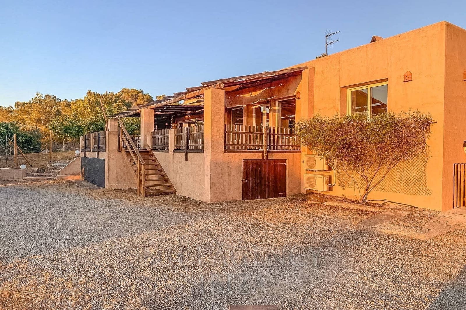 5 soveværelse Villa til salg i Sant Agusti des Vedra med swimmingpool garage - € 2.950.000 (Ref: 10153298)