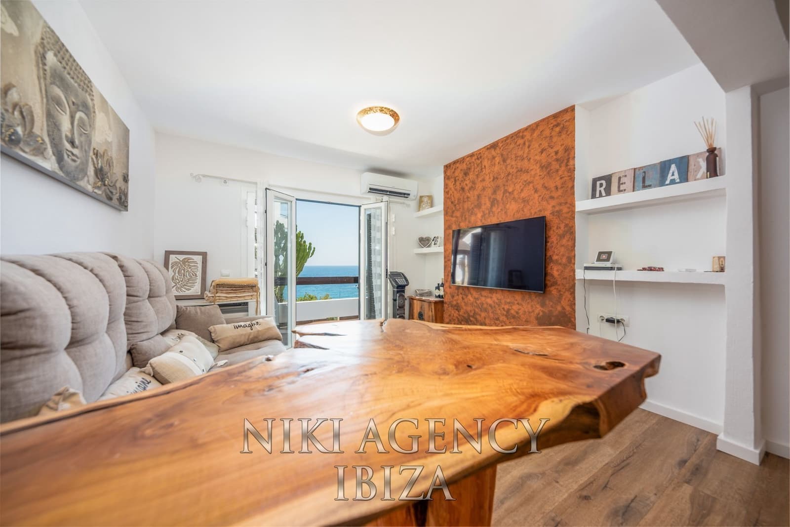 2 soverom Leilighet til salgs i Cala Llonga - € 780 000 (Ref: 10168136)