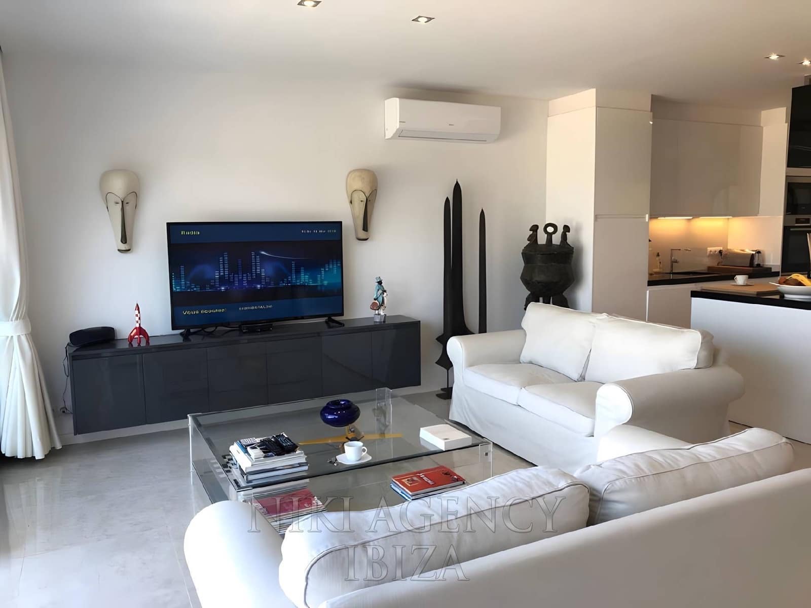 3 Zimmer Villa zu verkaufen in Cala Moli mit Pool Garage - 1.190.000 € (Ref: 10179876)