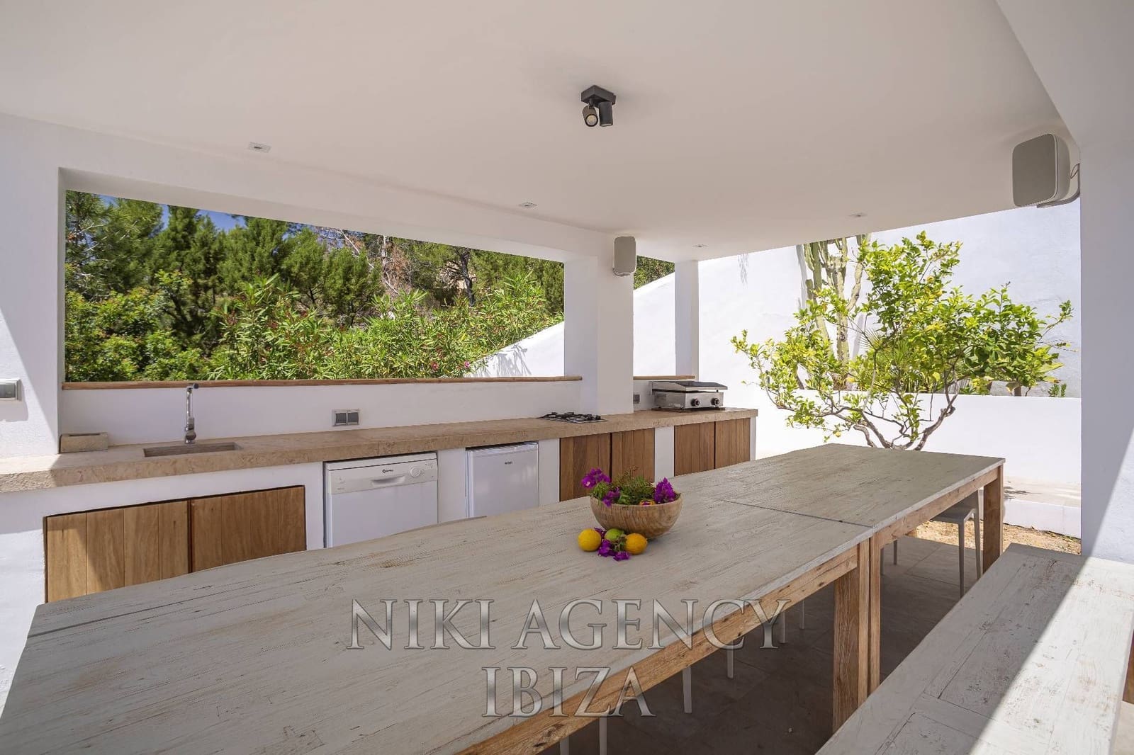 Chalet de 6 habitaciones en Sant Antoni de Portmany en venta con piscina - 3.900.000 € (Ref: 10182446)
