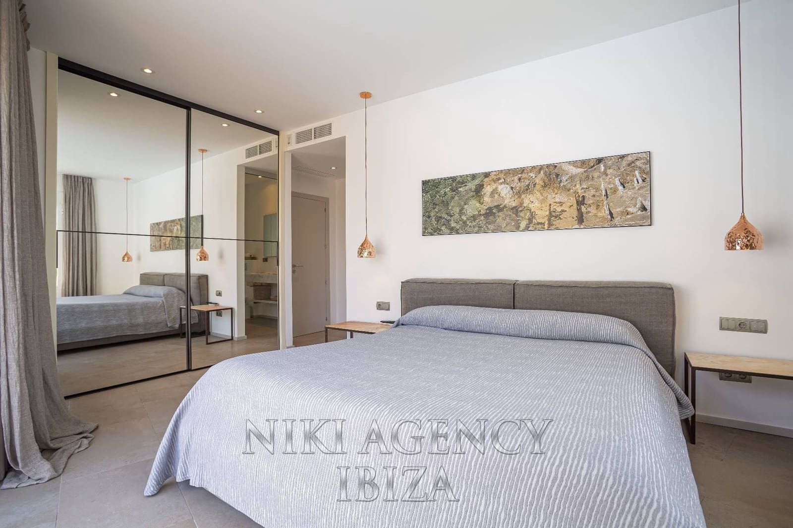 Chalet de 6 habitaciones en Sant Antoni de Portmany en venta con piscina - 3.900.000 € (Ref: 10182446)