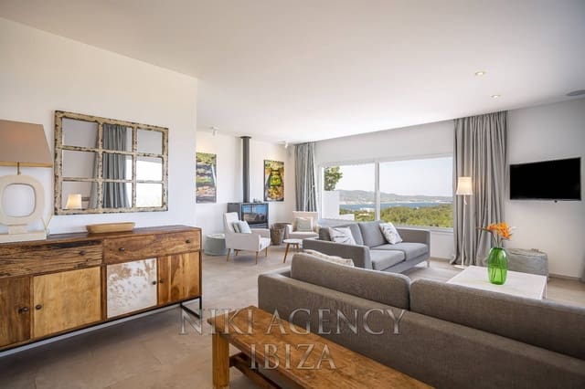 Chalet de 6 habitaciones en Sant Antoni de Portmany en venta con piscina - 3.900.000 € (Ref: 10182446)
