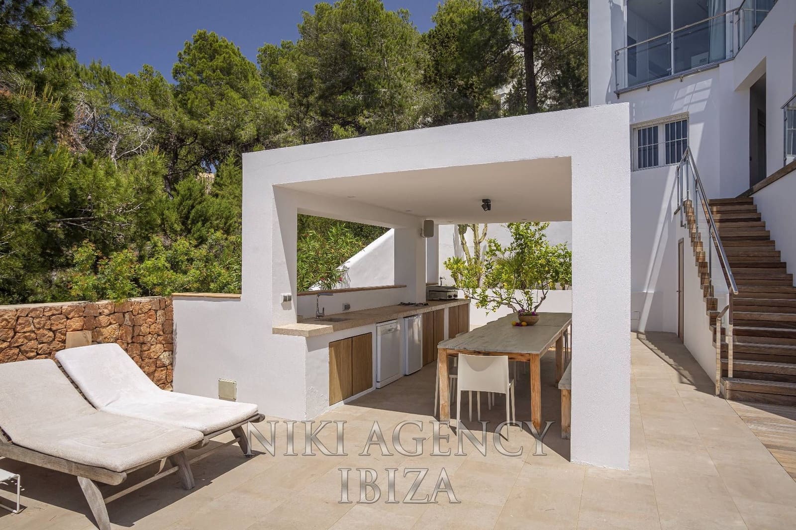 Chalet de 6 habitaciones en Sant Antoni de Portmany en venta con piscina - 3.900.000 € (Ref: 10182446)