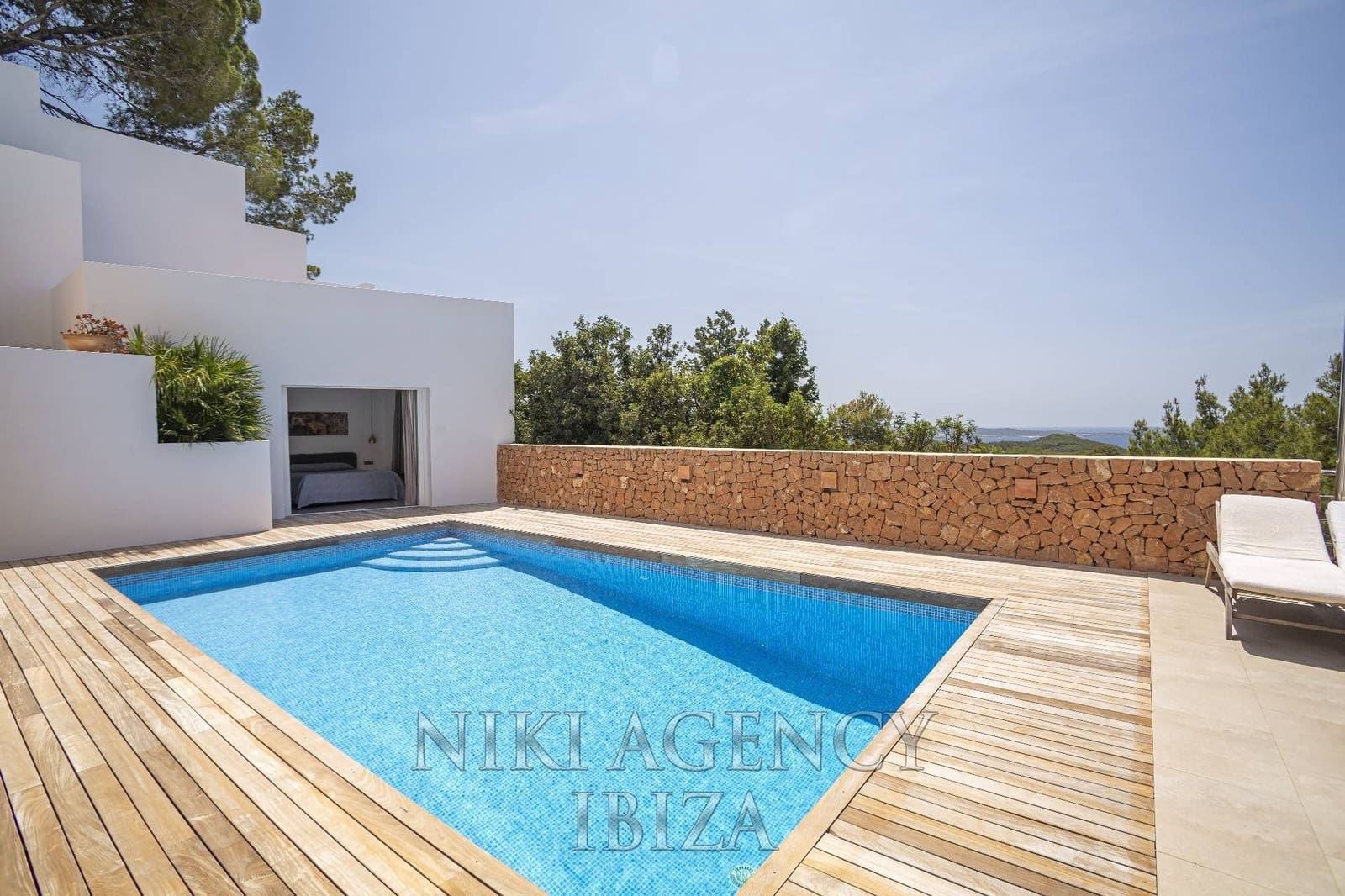 Chalet de 6 habitaciones en Sant Antoni de Portmany en venta con piscina - 3.900.000 € (Ref: 10182446)