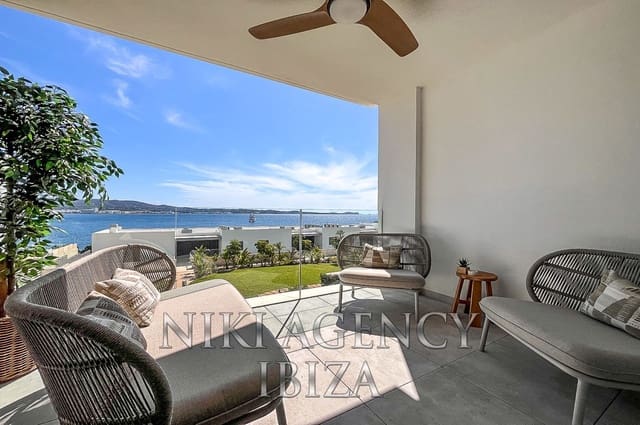 3 sypialnia Apartament na sprzedaż w Cala Gracio, Sant Antoni de Portmany z basenem garażem - 890 000 € (Ref: 2005322)