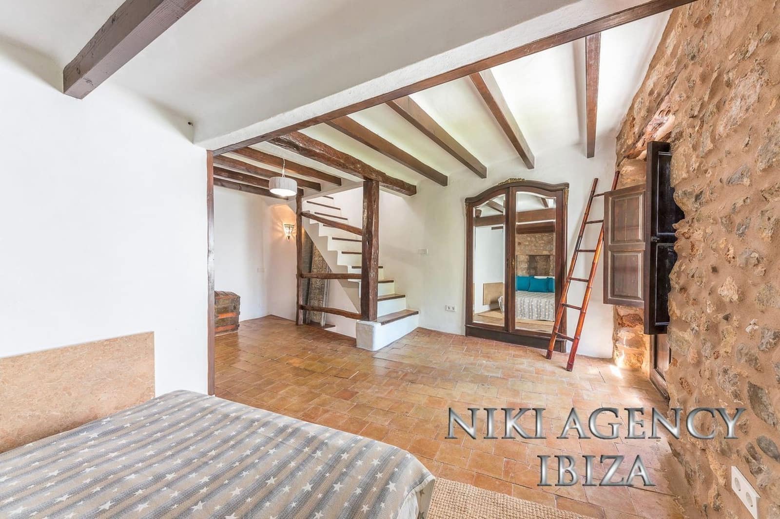 2 soverom Villa til salgs i Ibiza by - € 895 000 (Ref: 7260594)