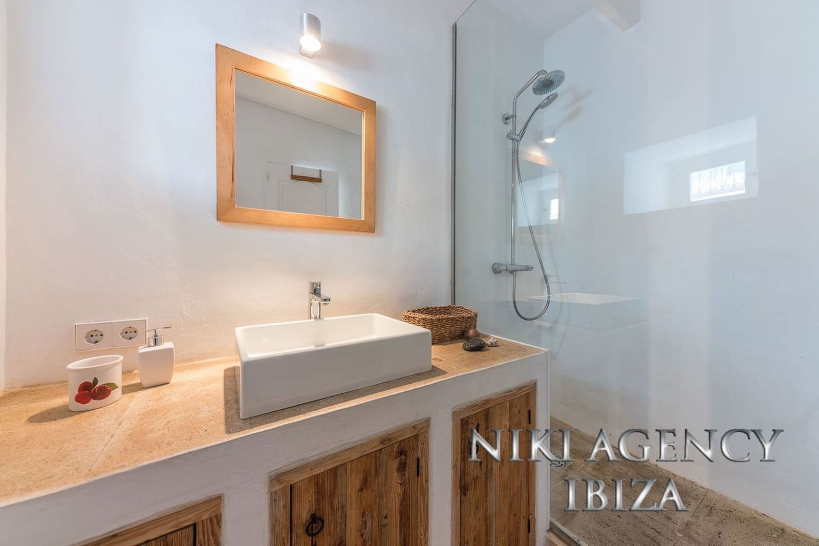 2 soverom Villa til salgs i Ibiza by - € 895 000 (Ref: 7260594)