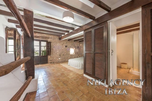 2 soverom Villa til salgs i Ibiza by - € 895 000 (Ref: 7260594)