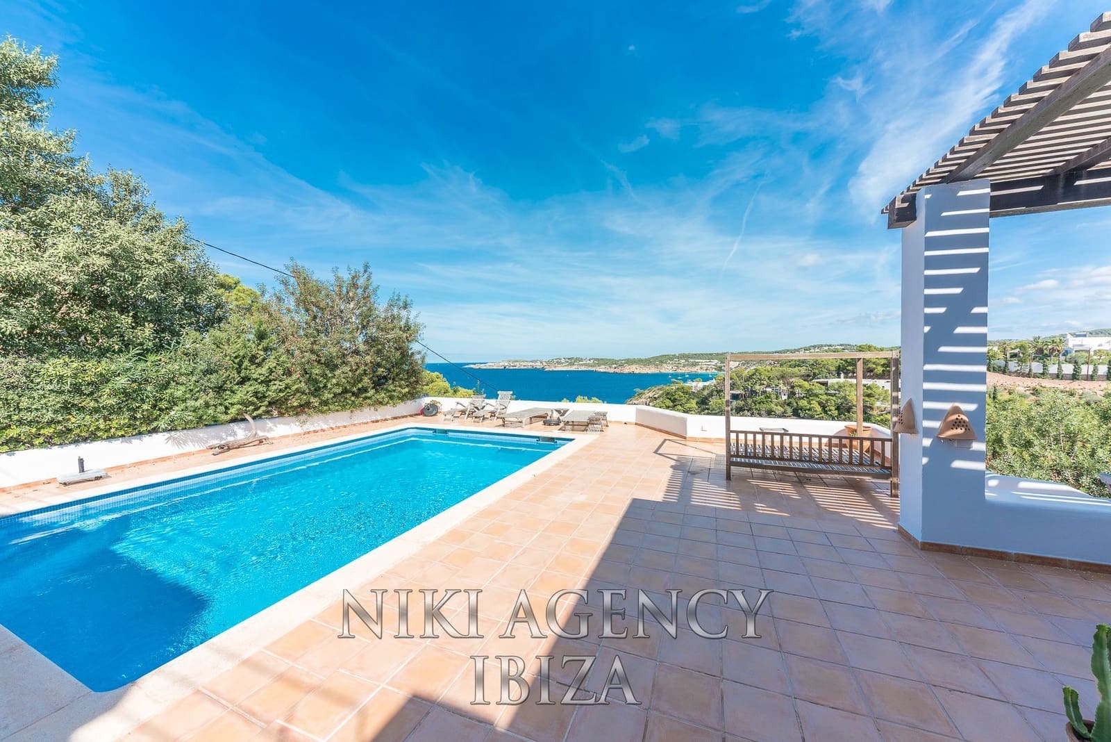 5 soveværelse Villa til salg i Cala Moli med swimmingpool garage - € 2.250.000 (Ref: 7827074)