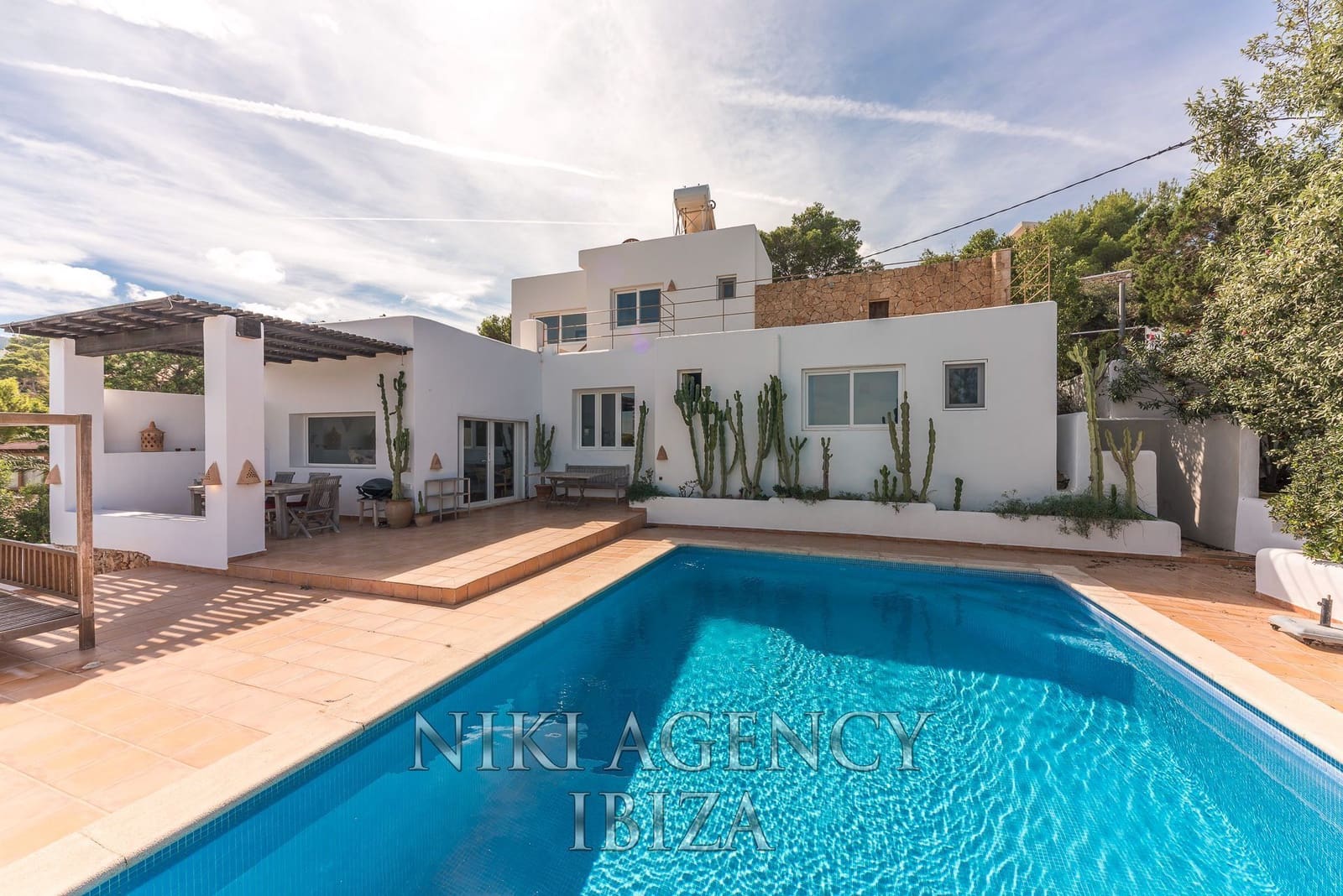 5 soveværelse Villa til salg i Cala Moli med swimmingpool garage - € 2.250.000 (Ref: 7827074)