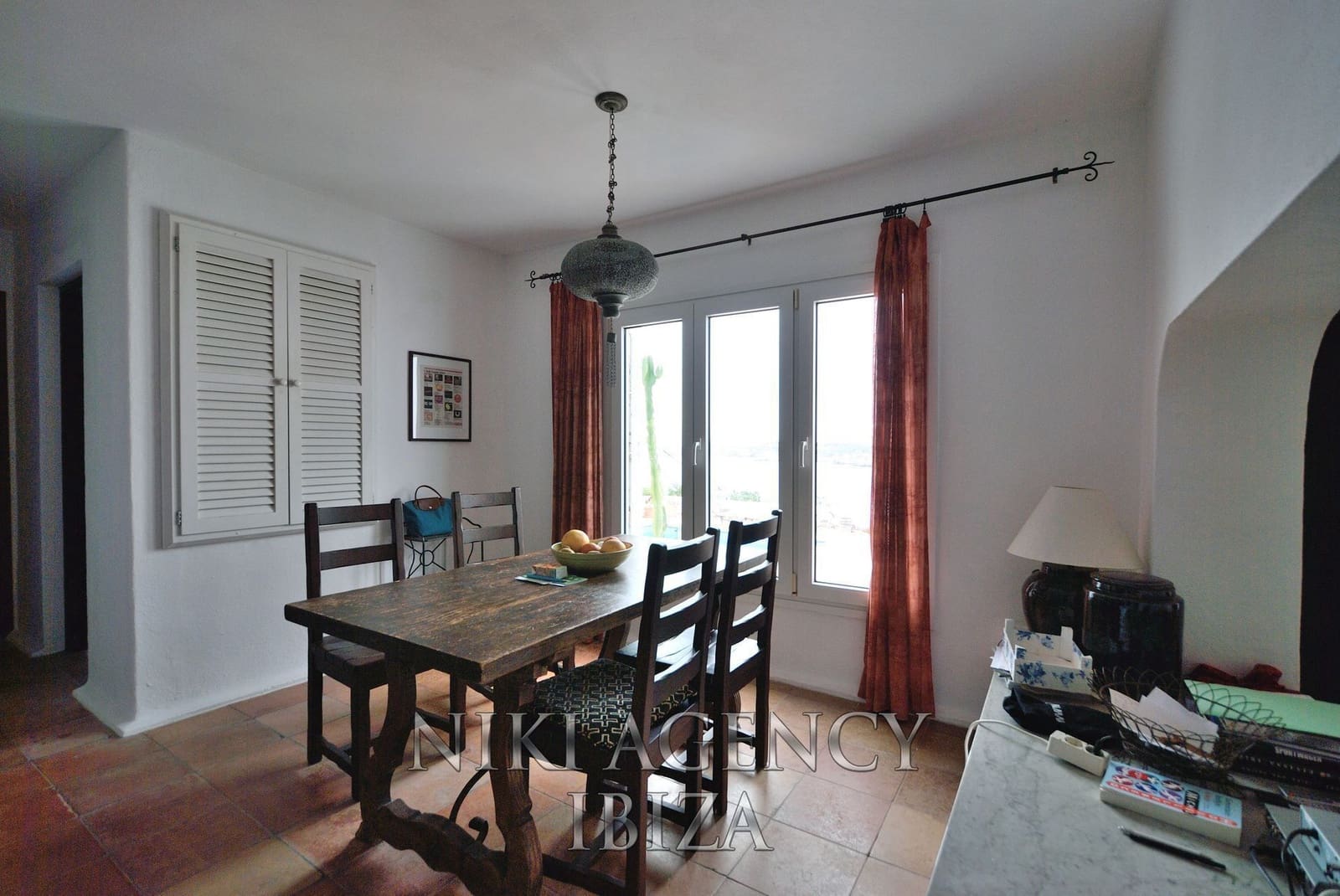 5 soveværelse Villa til salg i Cala Moli med swimmingpool garage - € 2.250.000 (Ref: 7827074)