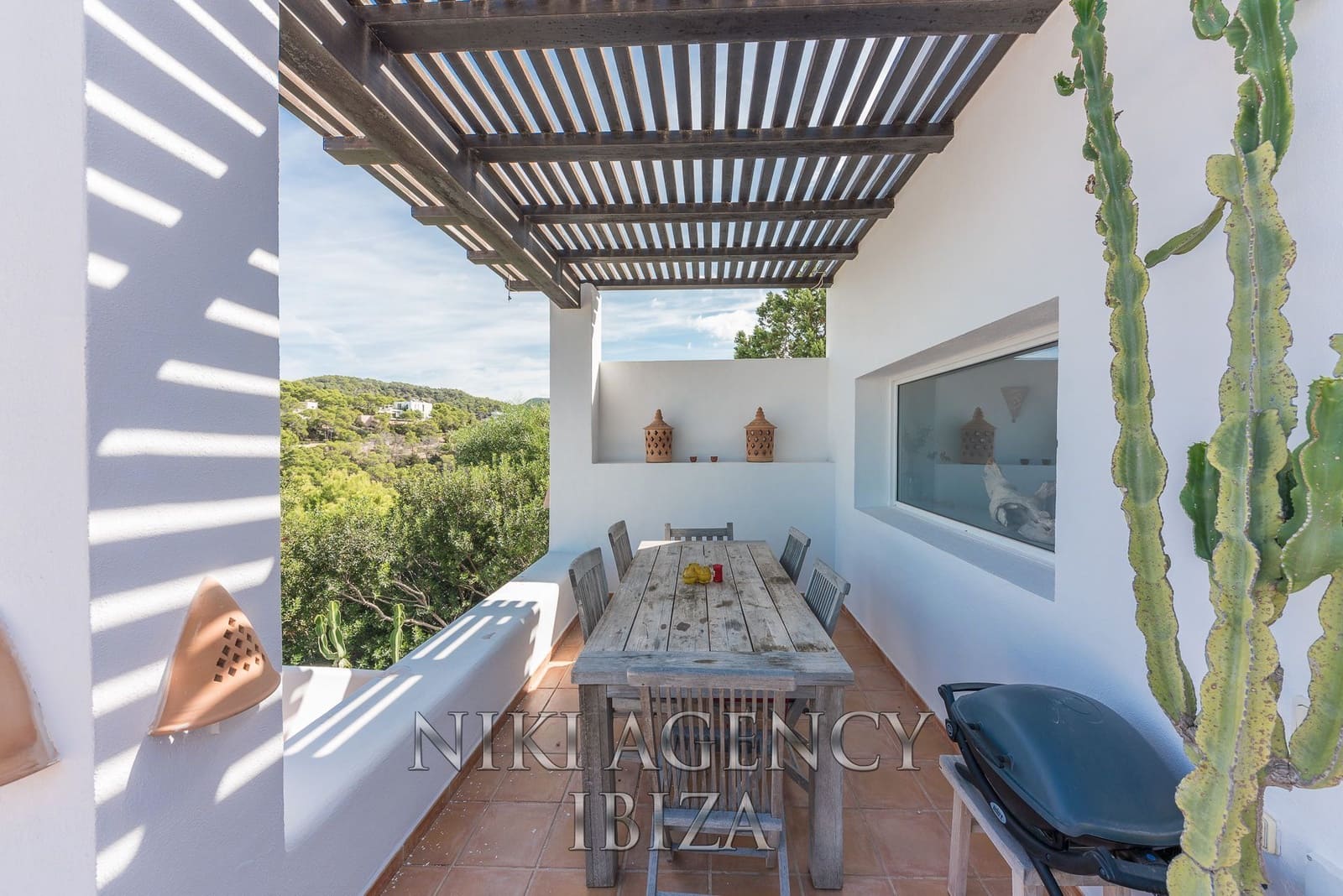 5 soveværelse Villa til salg i Cala Moli med swimmingpool garage - € 2.250.000 (Ref: 7827074)