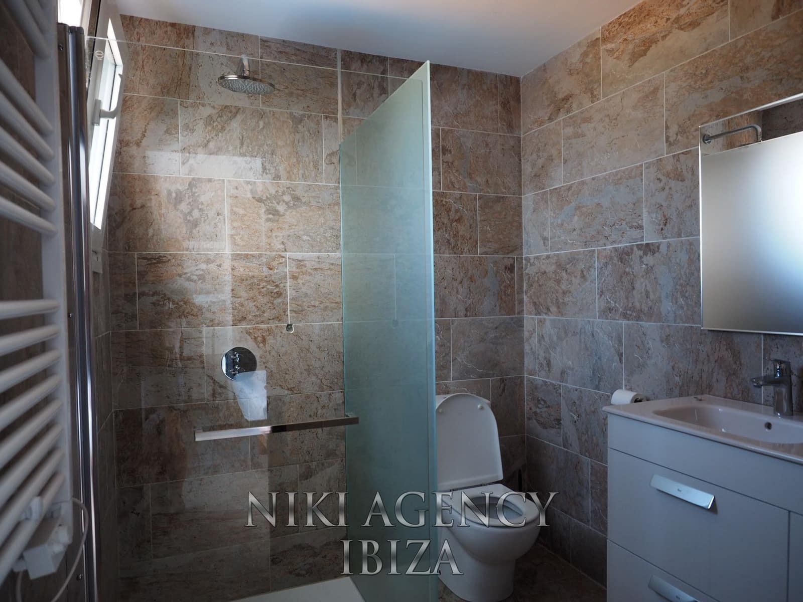 5 soveværelse Villa til salg i Cala Moli med swimmingpool garage - € 2.250.000 (Ref: 7827074)