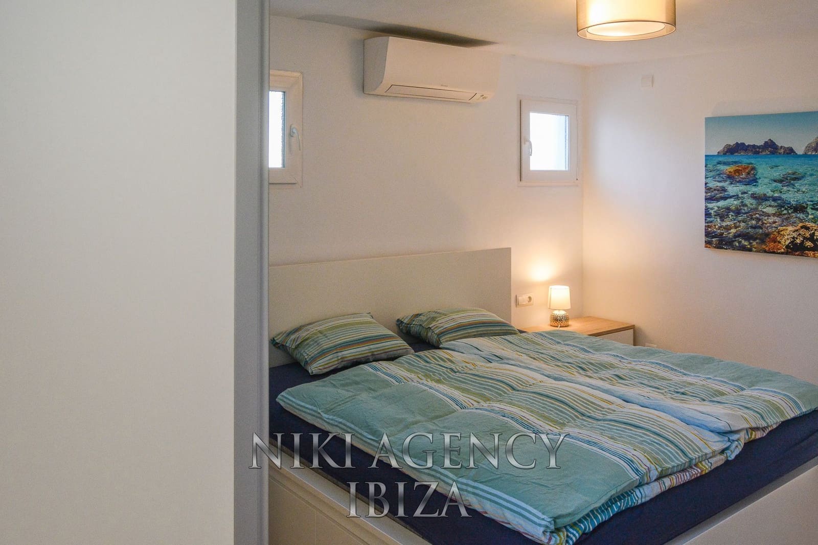 2 soveværelse Villa til salg i Cala Tarida med swimmingpool garage - € 725.000 (Ref: 7841145)