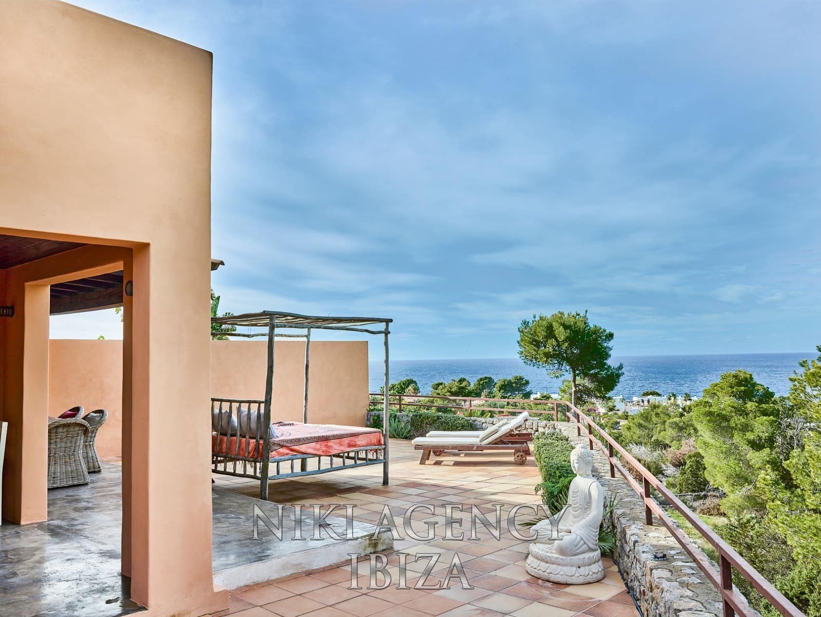 3 soveværelse Villa til salg i Cala Moli med swimmingpool garage - € 1.325.000 (Ref: 8862877)