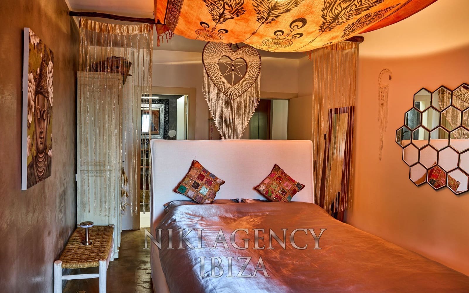 3 soveværelse Villa til salg i Cala Moli med swimmingpool garage - € 1.325.000 (Ref: 8862877)