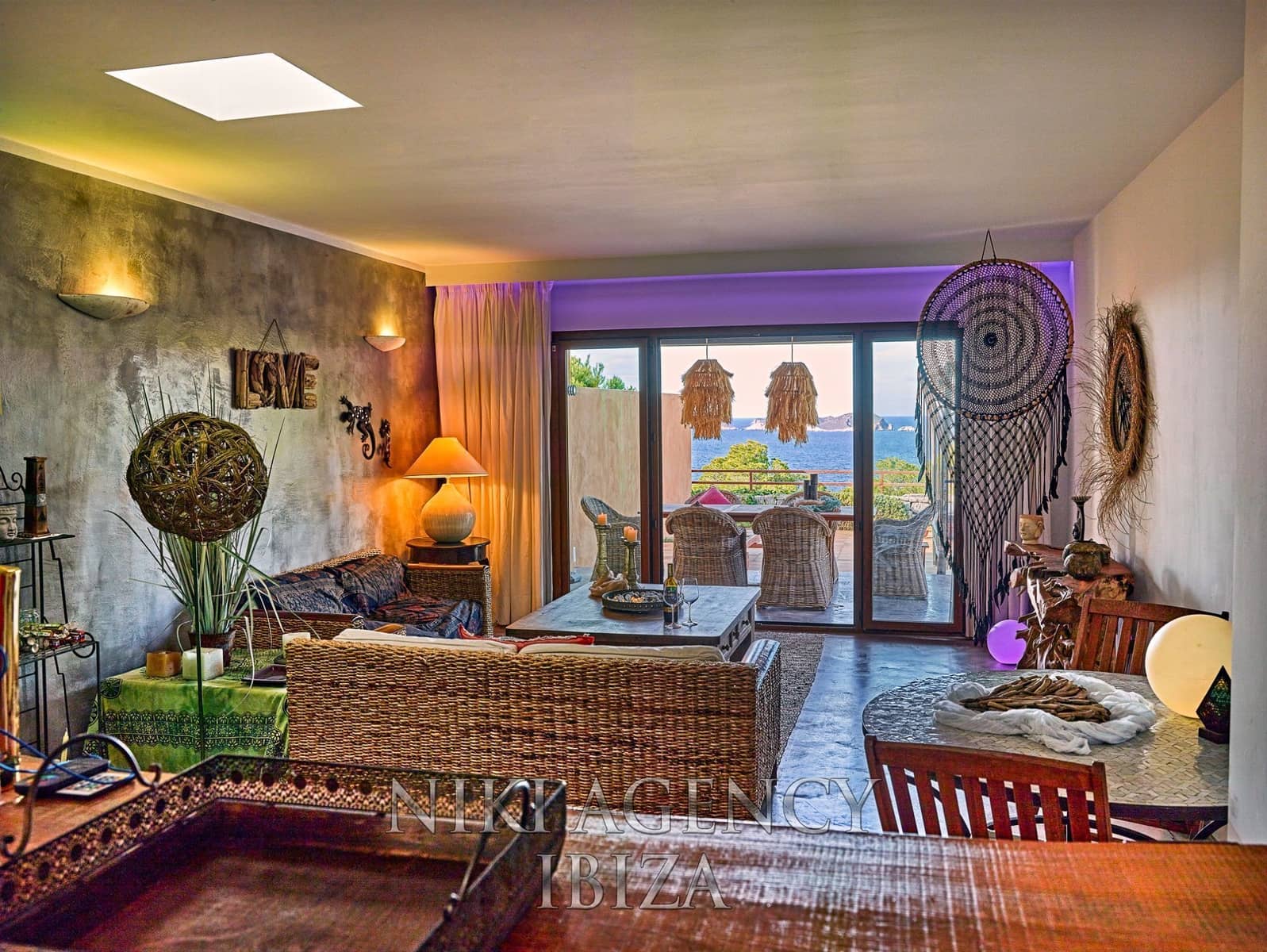 3 soveværelse Villa til salg i Cala Moli med swimmingpool garage - € 1.325.000 (Ref: 8862877)