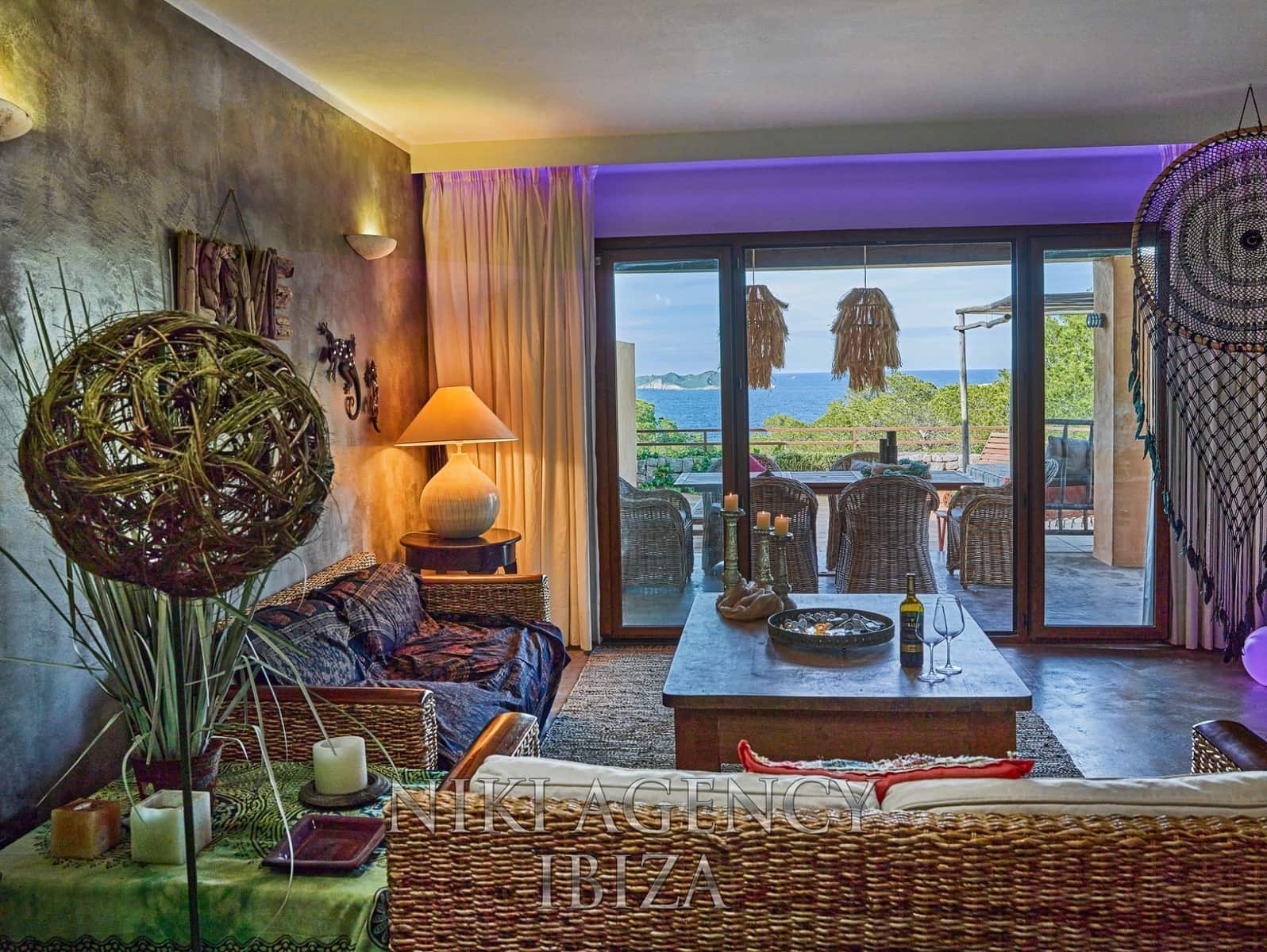 3 soveværelse Villa til salg i Cala Moli med swimmingpool garage - € 1.325.000 (Ref: 8862877)