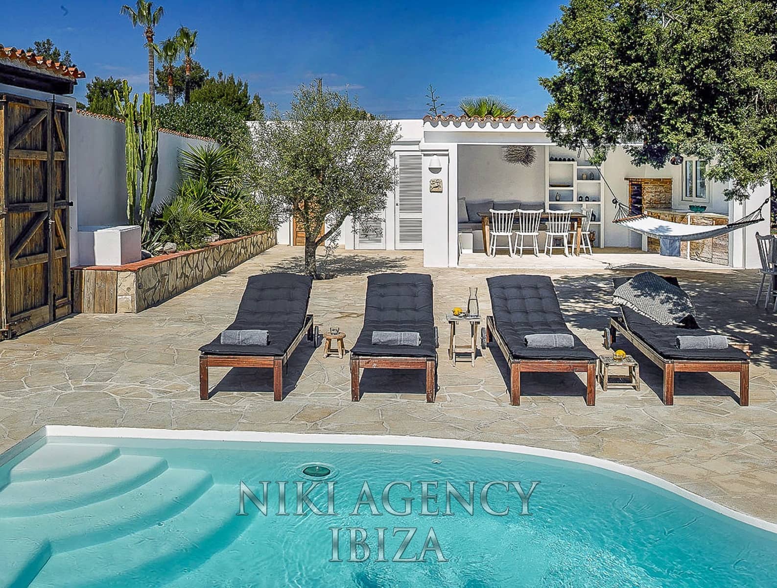 8 soveværelse Villa til salg i Cala Vadella med swimmingpool - € 2.795.000 (Ref: 8888836)