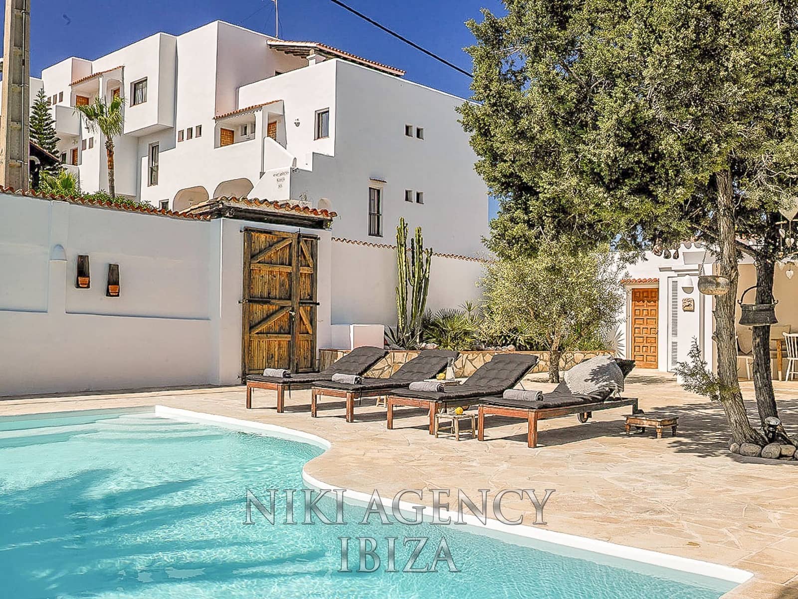 8 soveværelse Villa til salg i Cala Vadella med swimmingpool - € 2.795.000 (Ref: 8888836)