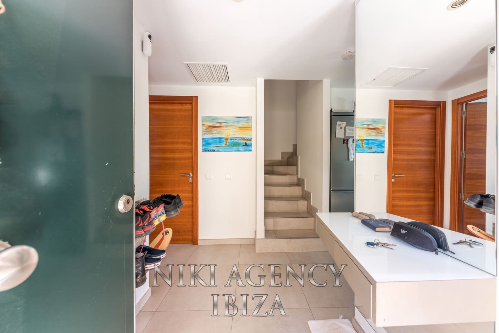 3 soveværelse Villa til salg i Cala Tarida med swimmingpool garage - € 795.000 (Ref: 8944548)