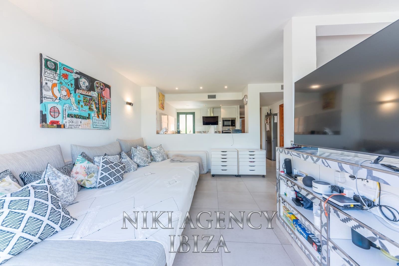 3 soveværelse Villa til salg i Cala Tarida med swimmingpool garage - € 795.000 (Ref: 8944548)