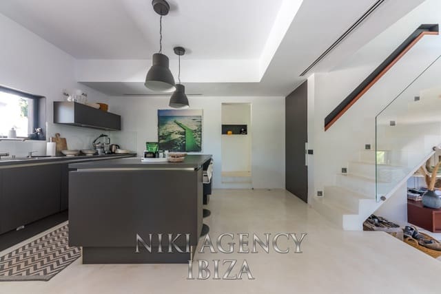 3 Zimmer Villa zu verkaufen in San Jose / Sant Josep de Sa Talaia mit Pool Garage - 2.350.000 € (Ref: 9016249)