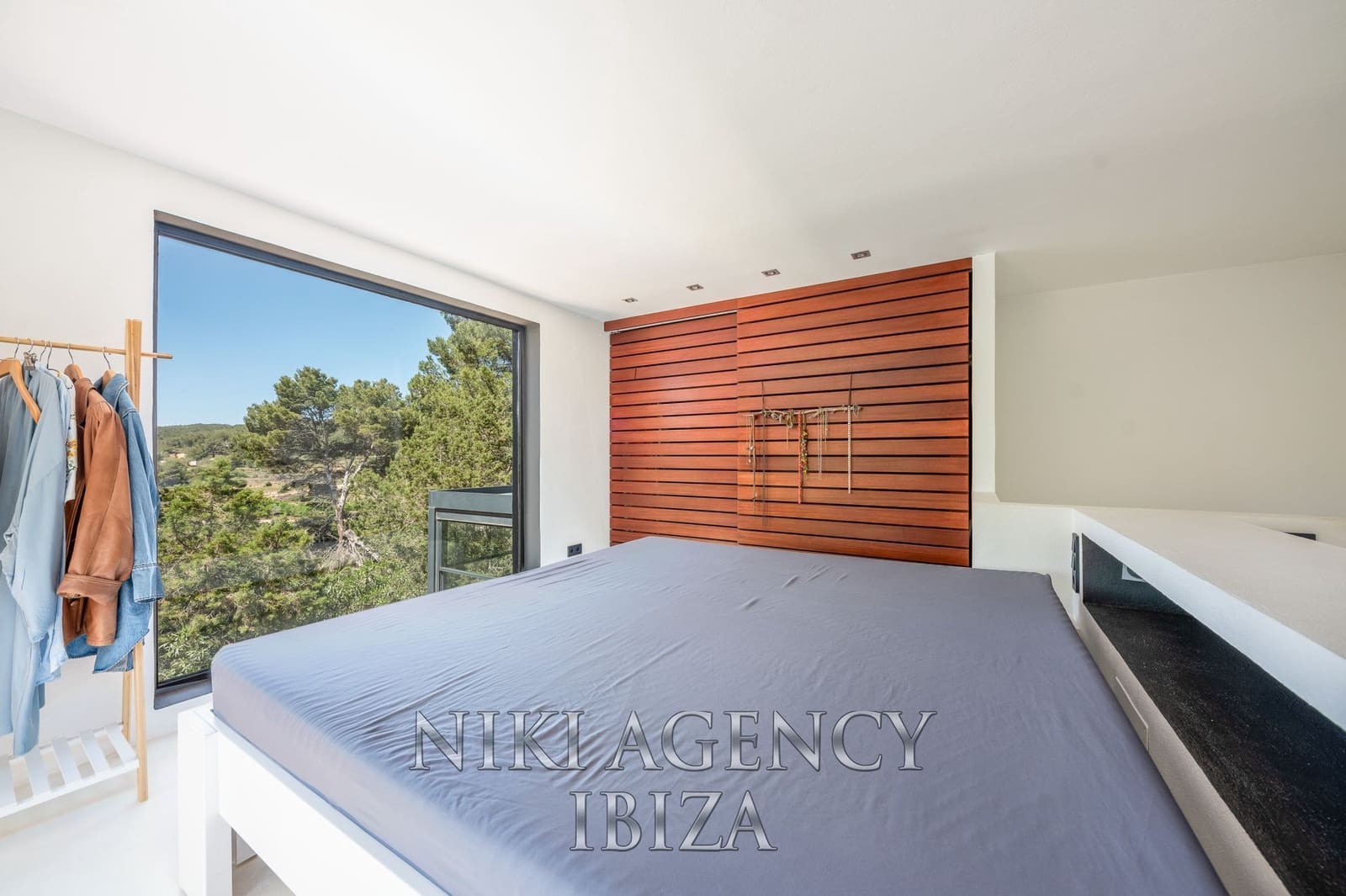 3 soveværelse Villa til salg i San Jose / Sant Josep de Sa Talaia med swimmingpool garage - € 2.350.000 (Ref: 9016249)