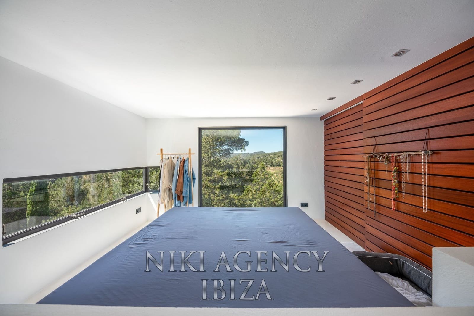 3 soveværelse Villa til salg i San Jose / Sant Josep de Sa Talaia med swimmingpool garage - € 2.350.000 (Ref: 9016249)