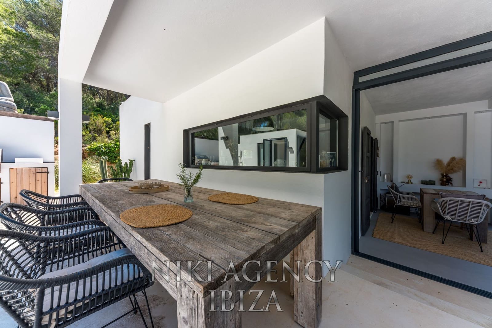 3 soveværelse Villa til salg i San Jose / Sant Josep de Sa Talaia med swimmingpool garage - € 2.350.000 (Ref: 9016249)