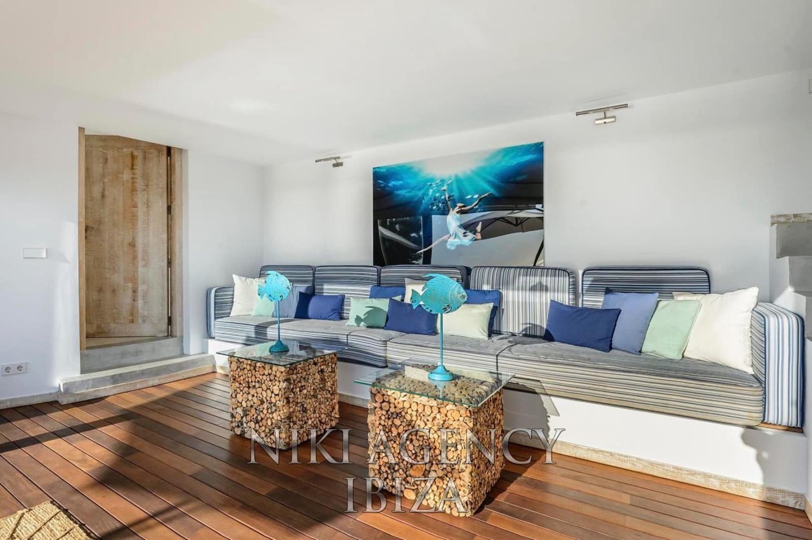 4 bedroom Villa for sale in Sant Antoni de Portmany with pool garage - € 2,800,000 (Ref: 9016253)