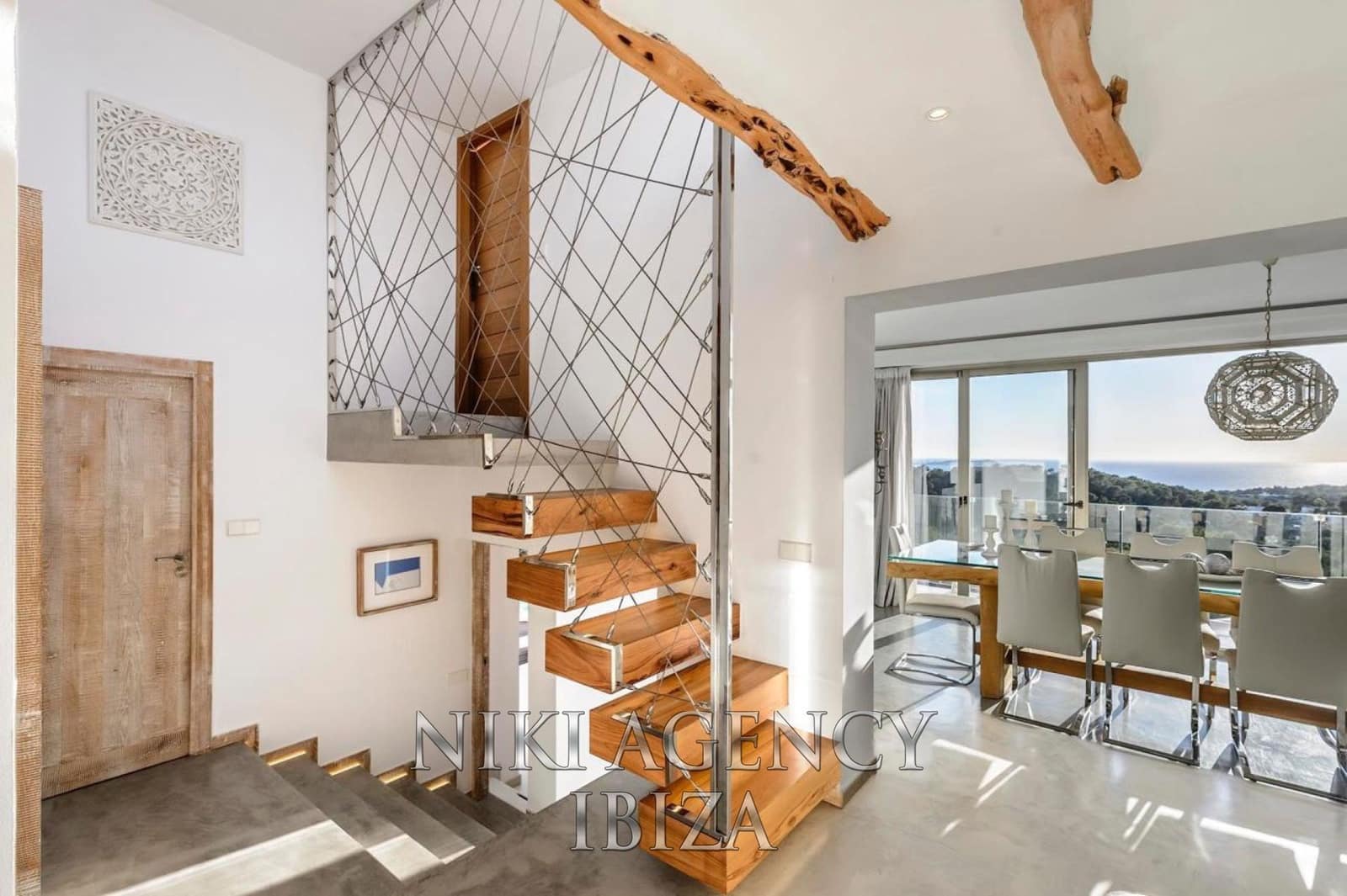 4 bedroom Villa for sale in Sant Antoni de Portmany with pool garage - € 2,800,000 (Ref: 9016253)