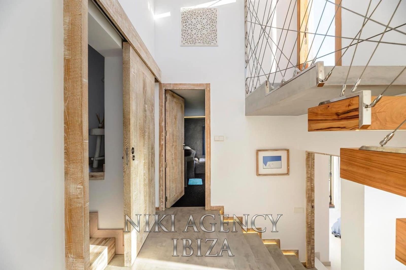 4 bedroom Villa for sale in Sant Antoni de Portmany with pool garage - € 2,800,000 (Ref: 9016253)